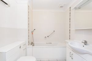 BATHROOM- click for photo gallery